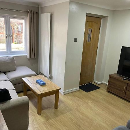 Rainbow Quays Apartment London Exterior photo