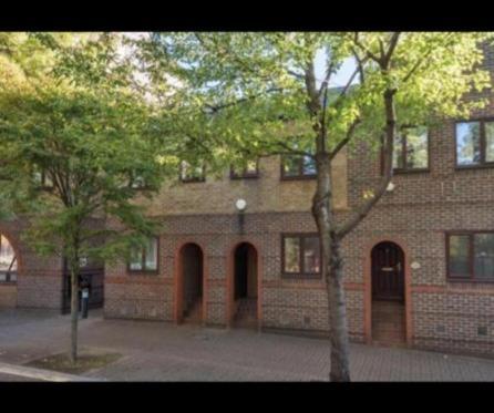Rainbow Quays Apartment London Exterior photo